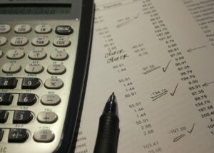 医療脱毛の返金に関するよくある質問とその回答は？
